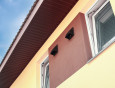 Szczelne okna, ciepłe ściany i... pleśń? Pułapka termomodernizacji